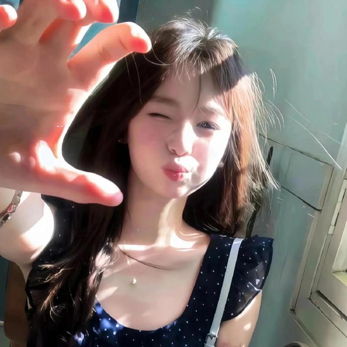 他的前妻花光了我的彩礼