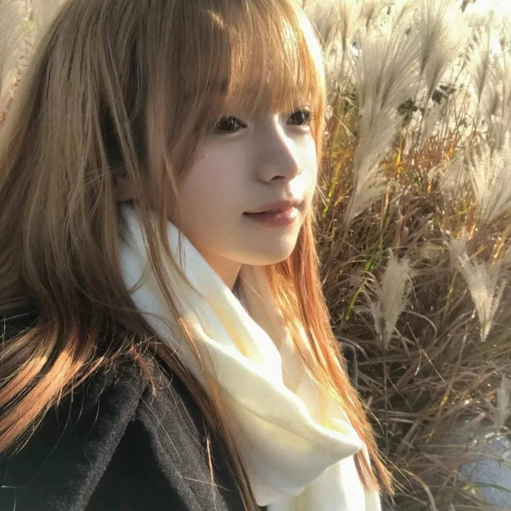 空余寂寞梧桐深